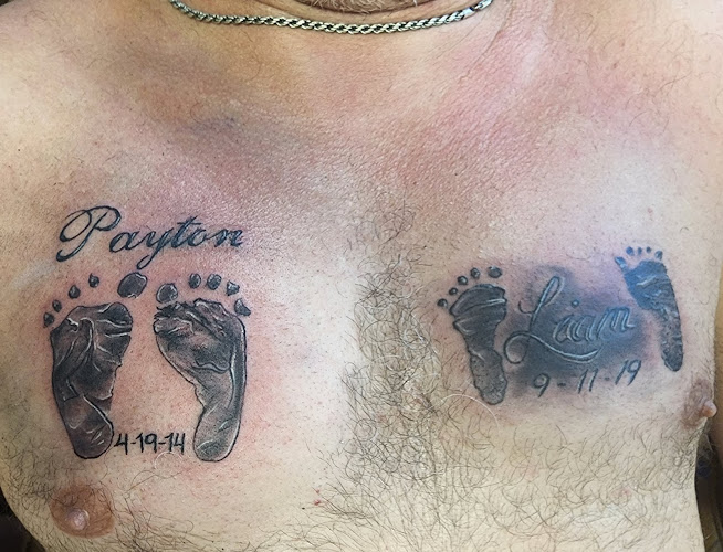 Izzysmomtattoos tattoo shop in Landingville, Pennsylvania