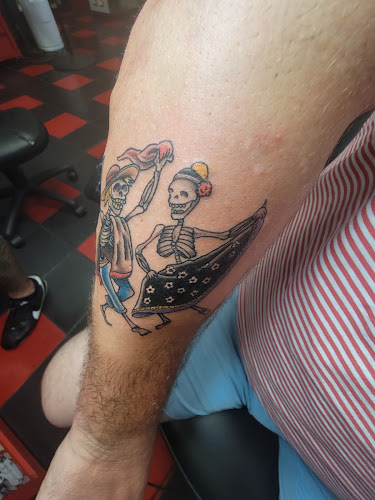 Atomic Tattoos Largo tattoo shop in Largo, Florida