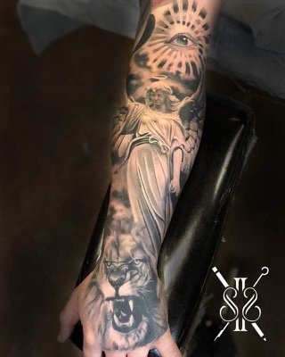 Entombed Tattoo tattoo shop in Las Vegas, Nevada