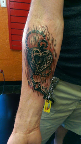 Koolsville Tattoo / Sacred Heart tattoo shop in Las Vegas, Nevada