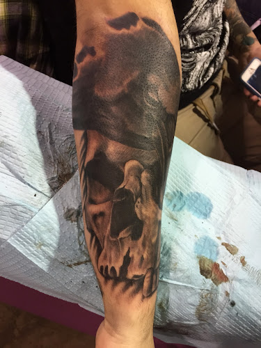 3 Treasures Tattoo tattoo shop in Lebanon, Pennsylvania