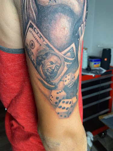 Royalty Tattooing tattoo shop in Lemoyne, Pennsylvania