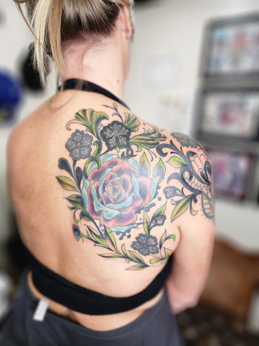 Heritech Social Club tattoo shop in Lenoir City, Tennessee