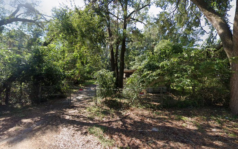 Lace Roses Tattoo & Piercings tattoo shop in Live Oak, Florida