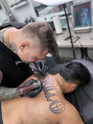 CA tattoo shop tattoo shop in Los Angeles, California