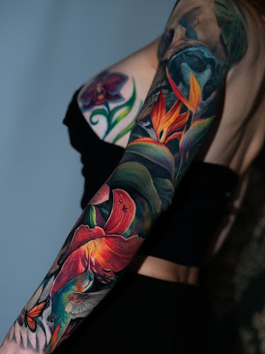 Inkology Tattoo Art Gallery tattoo shop in Los Angeles, California