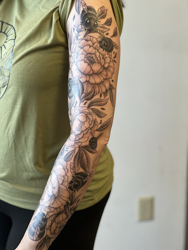 Tooth & Nail Tattoo Parlour tattoo shop in Macon, Georgia