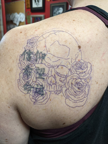 Hot Rod Tattooing tattoo shop in Martins Ferry, Ohio