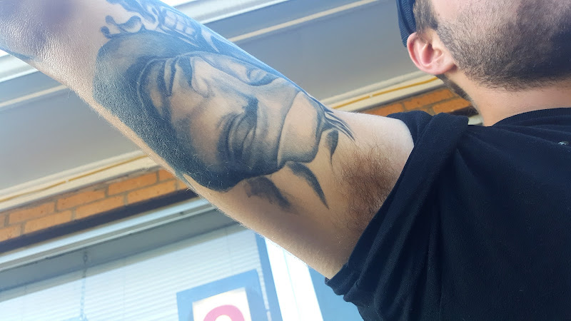 Distinked Tattoo tattoo shop in Maryville, Tennessee