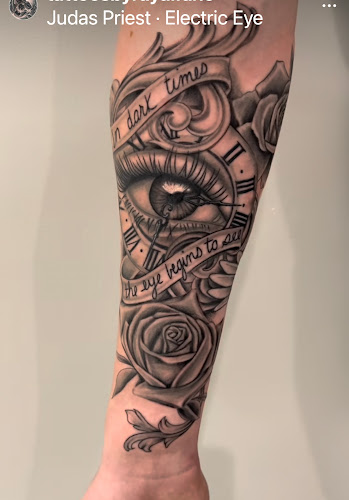 Lady Luck Tattoo Inc. tattoo shop in Massapequa, New York