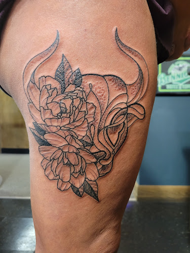 Art Bomb Tattoos tattoo shop in Massillon, Ohio