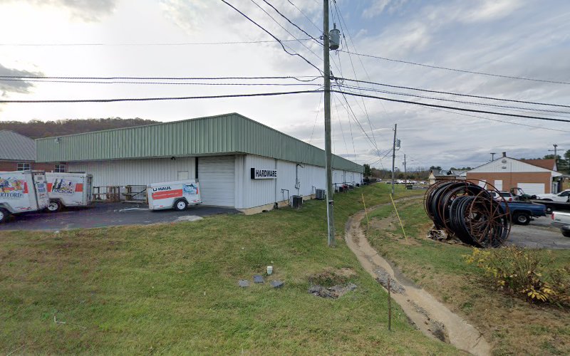 Spidy's Twisted Obsessions tattoo shop in Max Meadows, Virginia