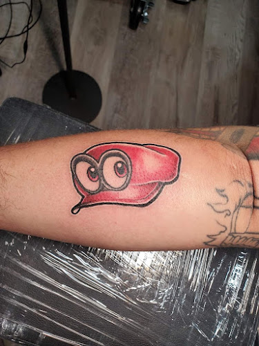 Studio 70 tattoo - Professional tattoo shop in McEwen, Tennessee