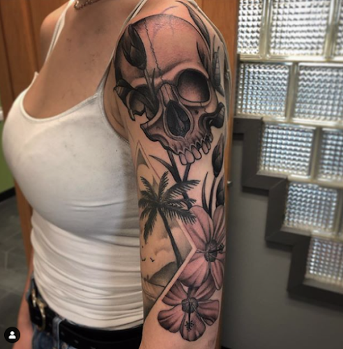 Kindhand Tattoo tattoo shop in Menomonie, Wisconsin