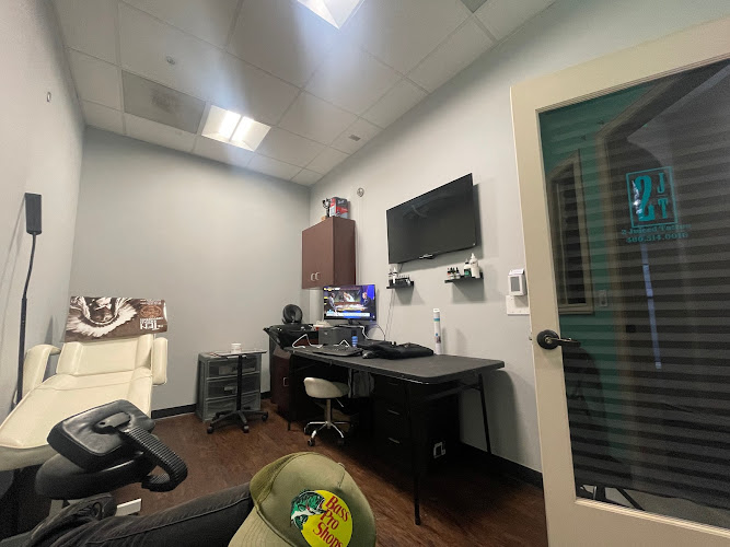 2 Juiced Tattoo tattoo shop in Mesa, Arizona