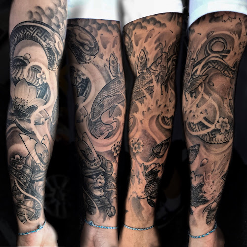 Cobra Kiss Tattoo tattoo shop in Mesa, Arizona