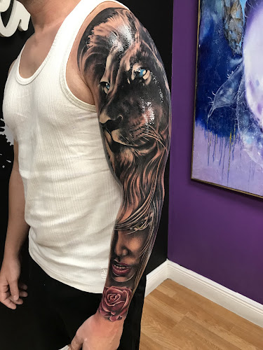 Inktenze Tattoo tattoo shop in Miami, Florida