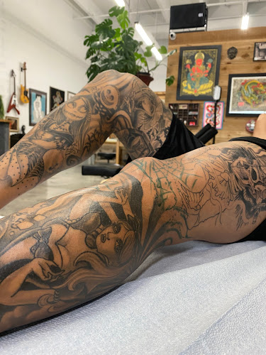 Lost Lake Tattoo & Piercing tattoo shop in Miami Lakes, Florida