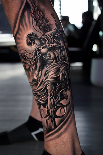 MR. Studio Tattoo tattoo shop in Miami, Florida