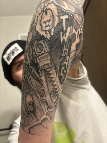 Lost Arts Tattoo Studio tattoo shop in Midwest City, Oklahoma
