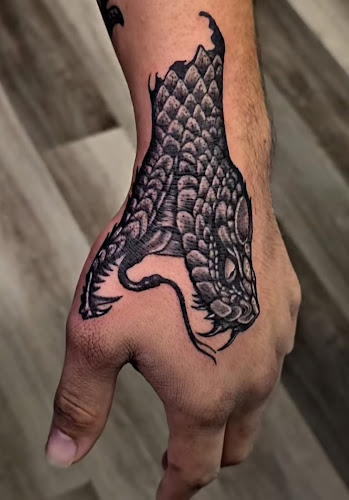 Goodfeathers 2 Tattoos & Piercings tattoo shop in Milwaukee, Wisconsin