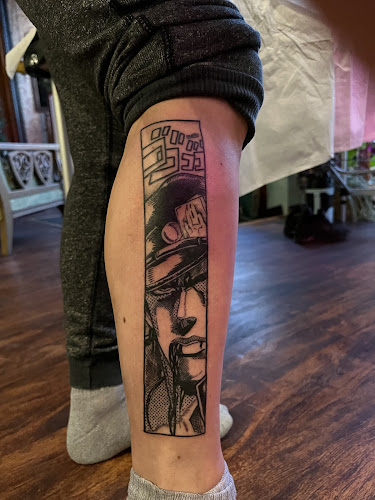 Honey Wraith Tattoo tattoo shop in Milwaukee, Wisconsin