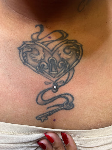 Piercing by Dani @Real Ink Tattoo Studio tattoo shop in Milwaukee, Wisconsin