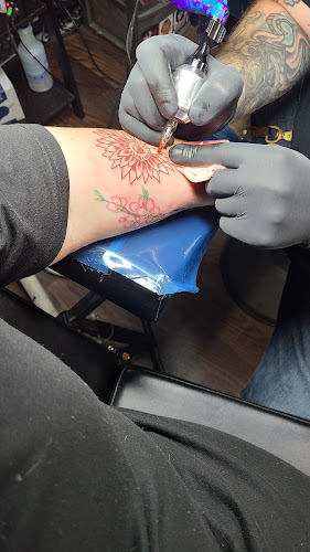 Cold Steel Tattoos tattoo shop in Monroe, Michigan