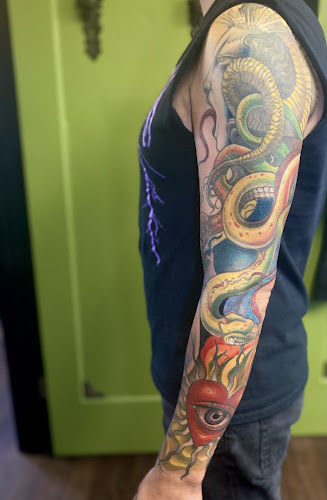 Apothic Tattoo tattoo shop in Morristown, Tennessee