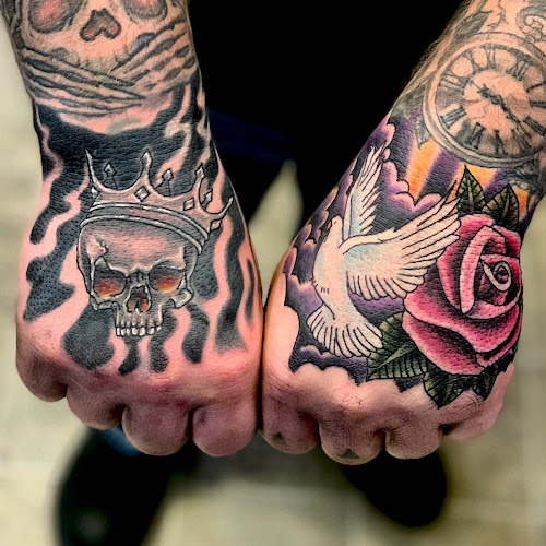 Studio 4:13 Tattoos & Piercings tattoo shop in Mt Orab, Ohio