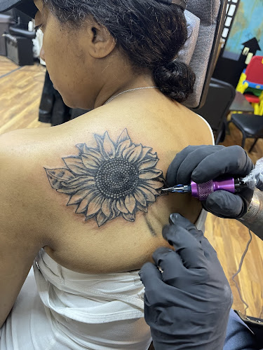 Big Dog Tattoos tattoo shop in Mt Pleasant, Iowa