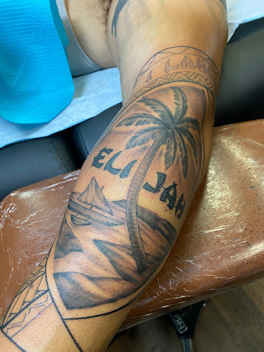 Aloha Tattoos tattoo shop in Murray, Utah