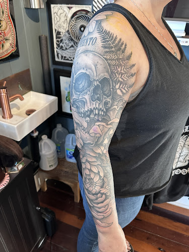 Memento Mori Tattoo tattoo shop in Napa, California