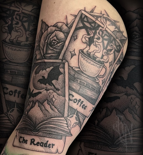 Hydra Ink Tattoo tattoo shop in Natrona Heights, Pennsylvania