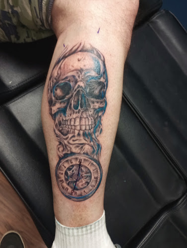 House of Hearts Tattoo tattoo shop in Neenah, Wisconsin