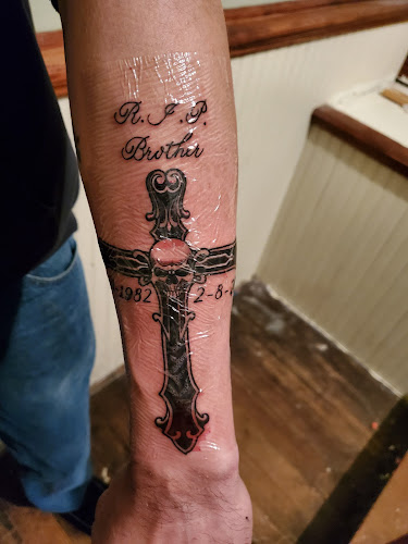 Area 740 Tattoo tattoo shop in New Concord, Ohio