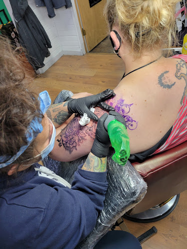 Art & Soul Tattoo And Gallery tattoo shop in New Glarus, Wisconsin