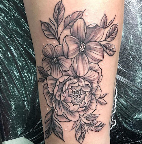 ShowOff Ink Artistry tattoo shop in New Haven, Connecticut