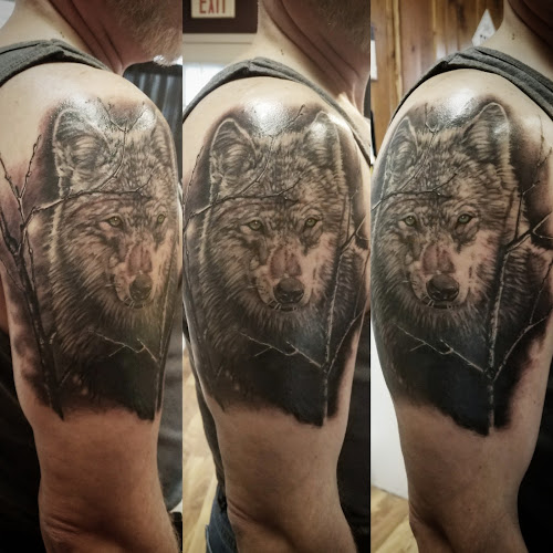 Final Draft Tattoo & Art Studio tattoo shop in New Lothrop, Michigan