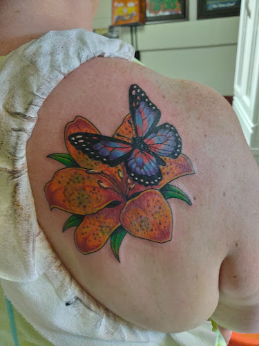 Youth Gone Wild Tattoo Co. tattoo shop in New Richmond, Wisconsin