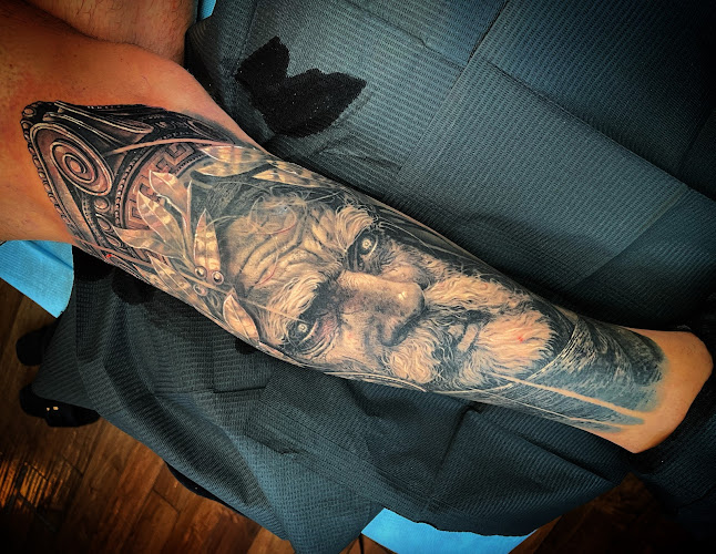 L.O.V.E.machine Tattoo & Piercing tattoo shop in New York, New York