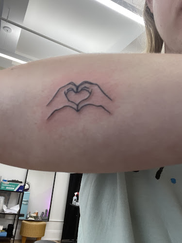 Marlo Cosmetic Tattoo tattoo shop in New York, New York