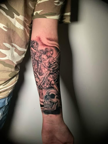 OMEN TATTOO STUDIO tattoo shop in New York, New York