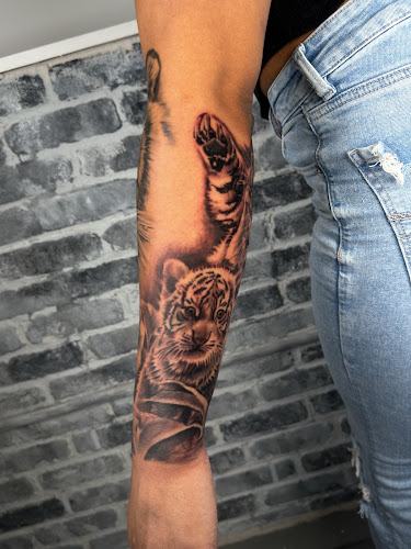 Skin Design Tattoo SoHO Manhattan tattoo shop in New York, New York