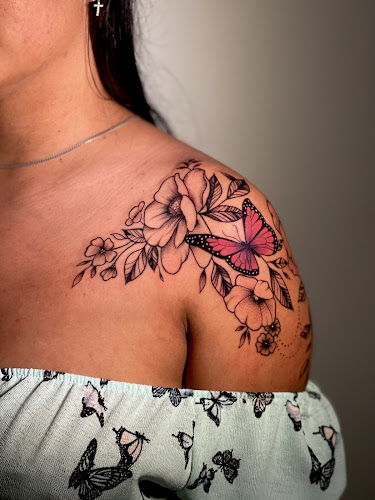 7 Tattoo Gallery tattoo shop in Newark, New Jersey