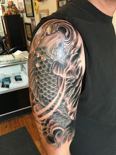 5 Monkeys Tattoo tattoo shop in Newmarket, New Hampshire