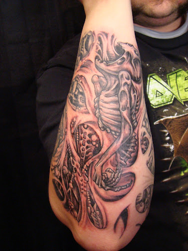 Rick's Tattoo tattoo shop in Newport, New Hampshire