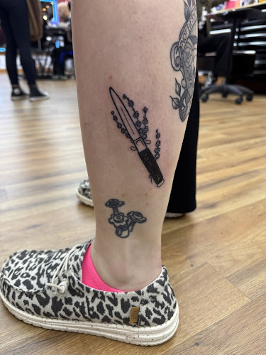 Blue Horseshoe Tattoo & Body Piercing tattoo shop in Norfolk, Virginia