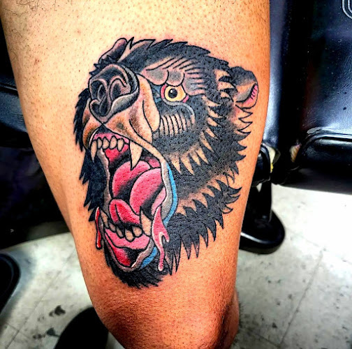 Diamond Tattoo & Custom Art tattoo shop in Norman, Oklahoma