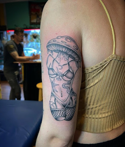 Lucky Cat Tattoo tattoo shop in North Adams, Massachusetts